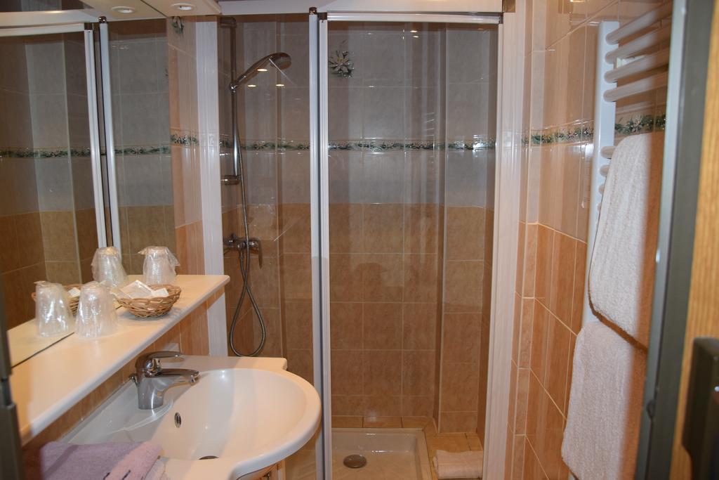 Hotel Bellevue Ayse Εξωτερικό φωτογραφία
